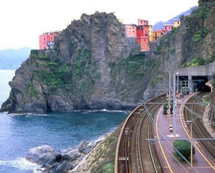 Le nuove tariffe della Cinque Terre Card Treno, in vigore dall'8 maggio 2016.