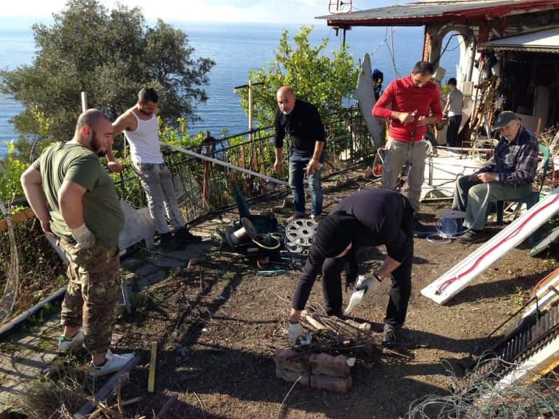Una nuova associazione per tramandare la magia del presepe di Manarola. A breve, l'inaugurazione della Nativit&agrave;