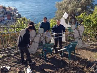 nuova associazione tramandare la magia del presepe manarola breve linaugurazione della nativita